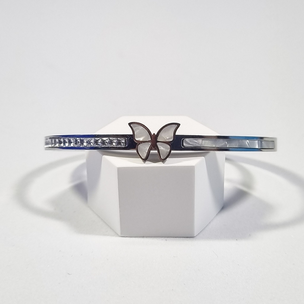 Brazalete plateado mariposa nacarada