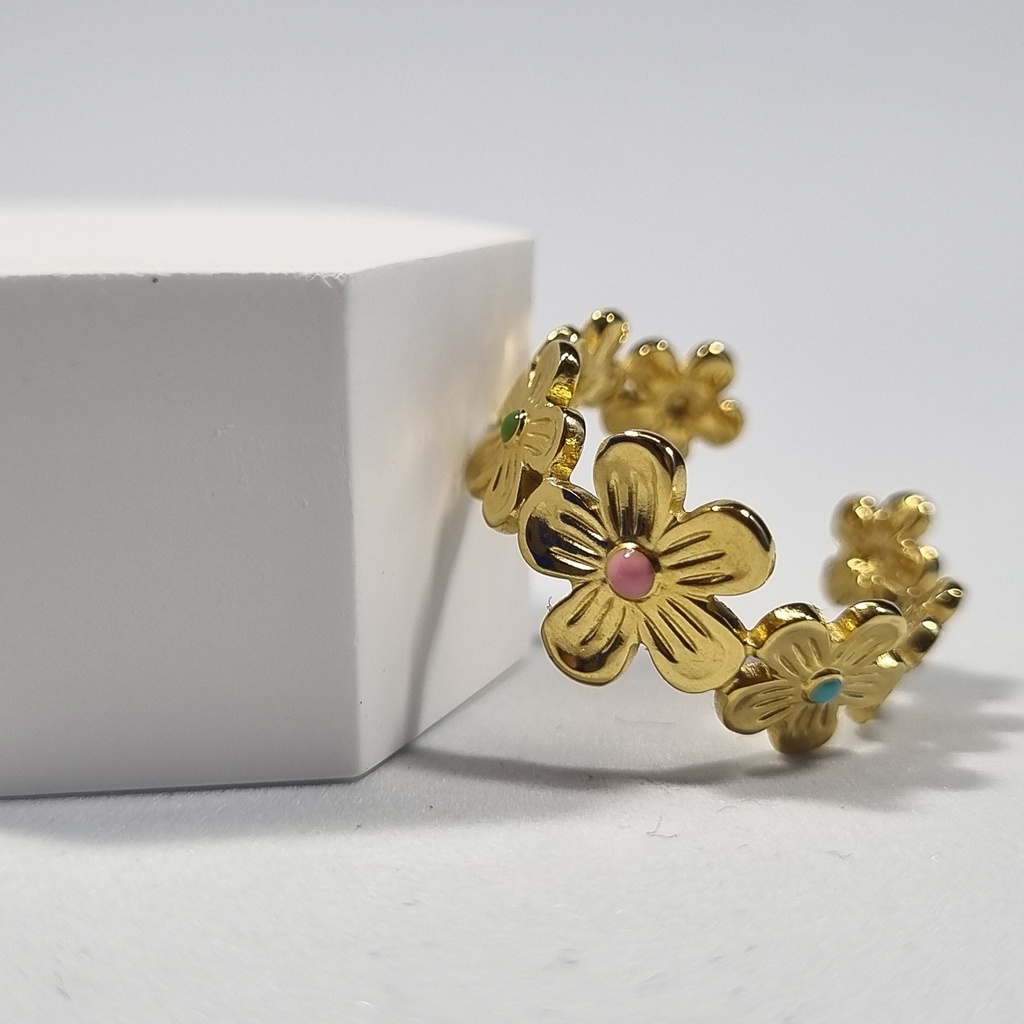 Anillo dorado flores esmaltadas