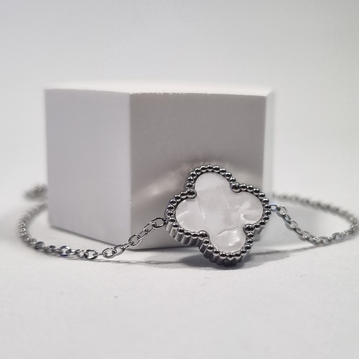Pulsera trébol nácar plateada